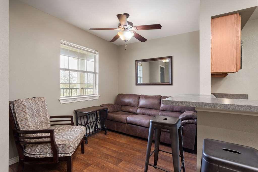 Eagle'S Den Three Rivers Texas A Travelodge By Wyndham Ruang foto